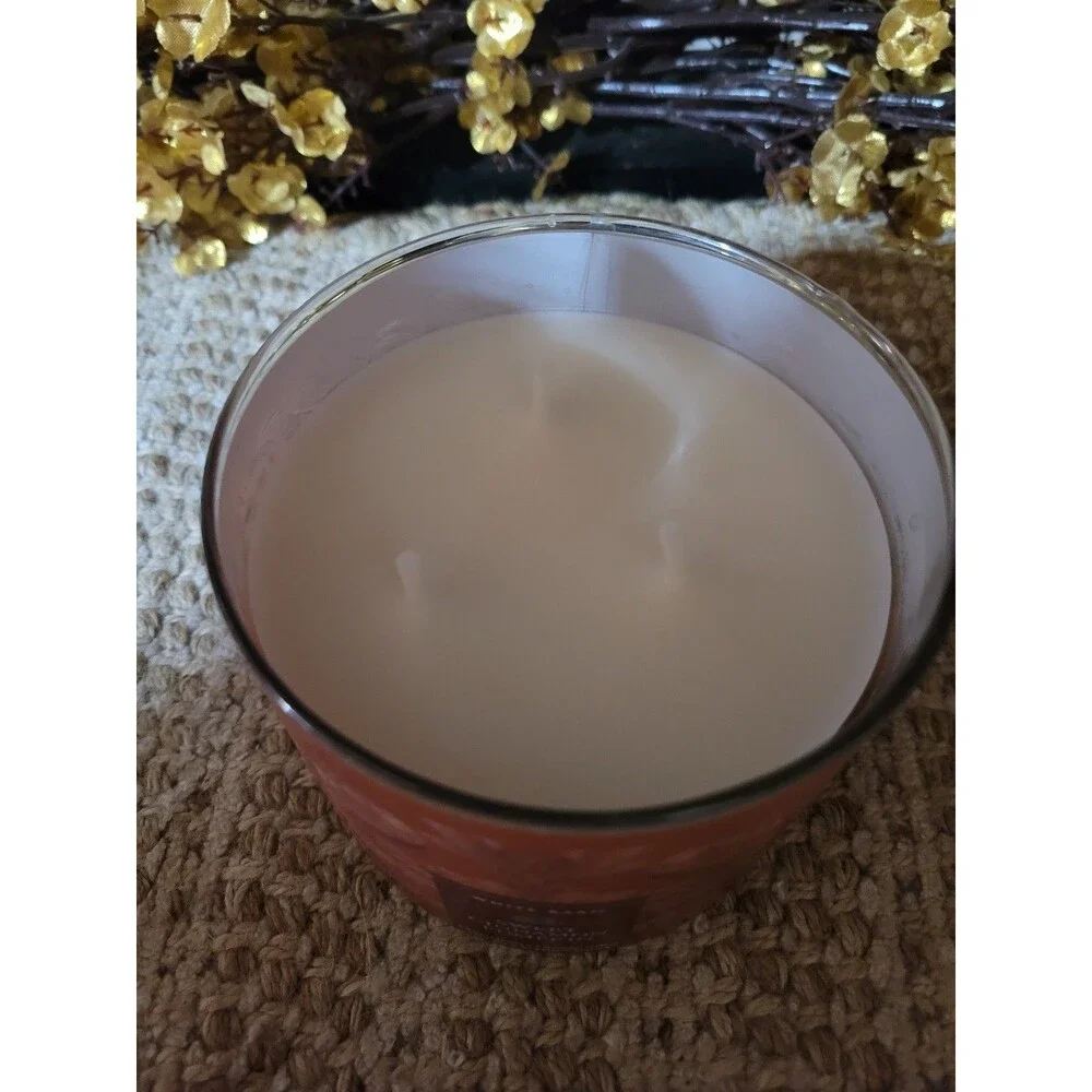 Sweet Cinnamon Pumpkin - Bath and Body Works 3-wick Candle - Picture 2 of 3